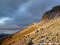 DVN - Glasturm zur Inszenierung der Dolomiten – ein Bärendienst für das Weltnaturerbe